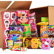 Japan CandyBox - 20 японских сладостей + подарок