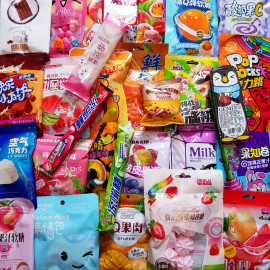 Asian CandyBox - 10 азиатских сладостей + подарок